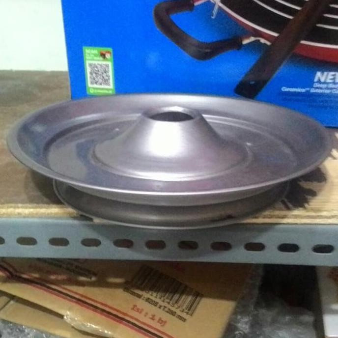 Tatakan baking pan 28 cm 8 telor