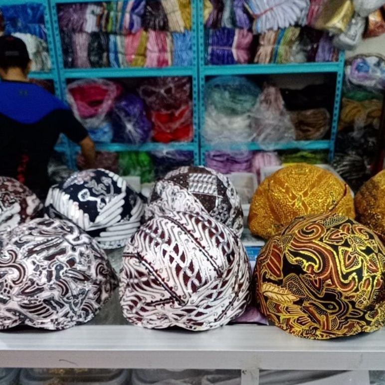 blankon prada blankon pengantin blangkon amon blankon bapak blankon premium