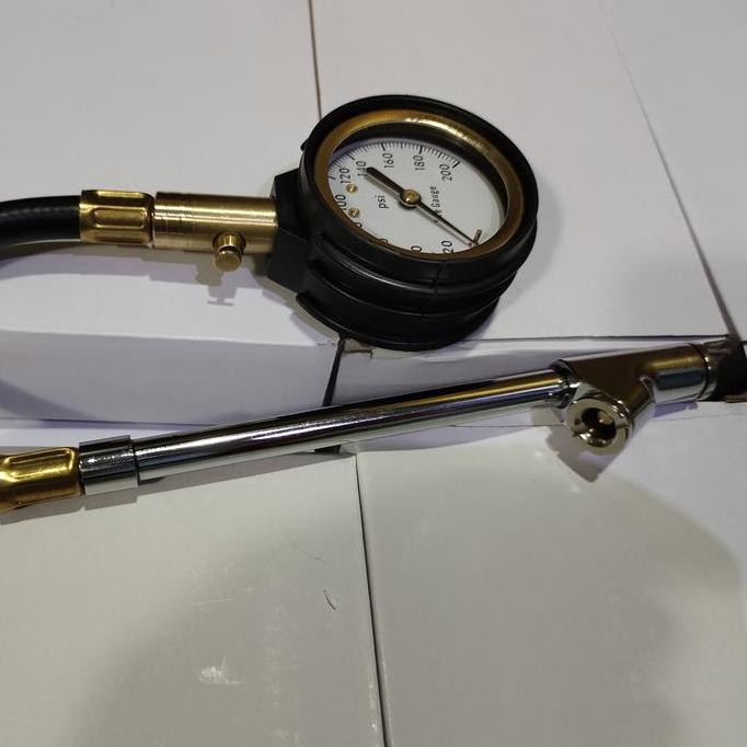 Tire Pressure Gauge Alat Ukur Tekanan Angin Ban Truk 200 Psi Volvo