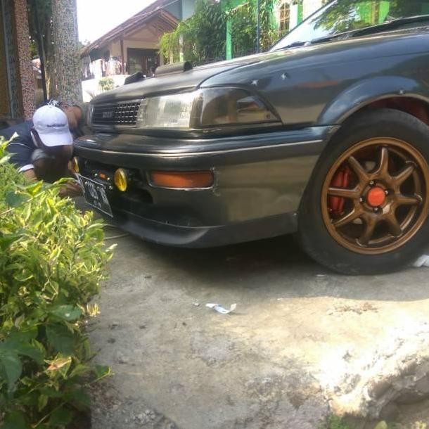 Lips depan corolla twincam - ZEVIA AUTOSHOP Best Original