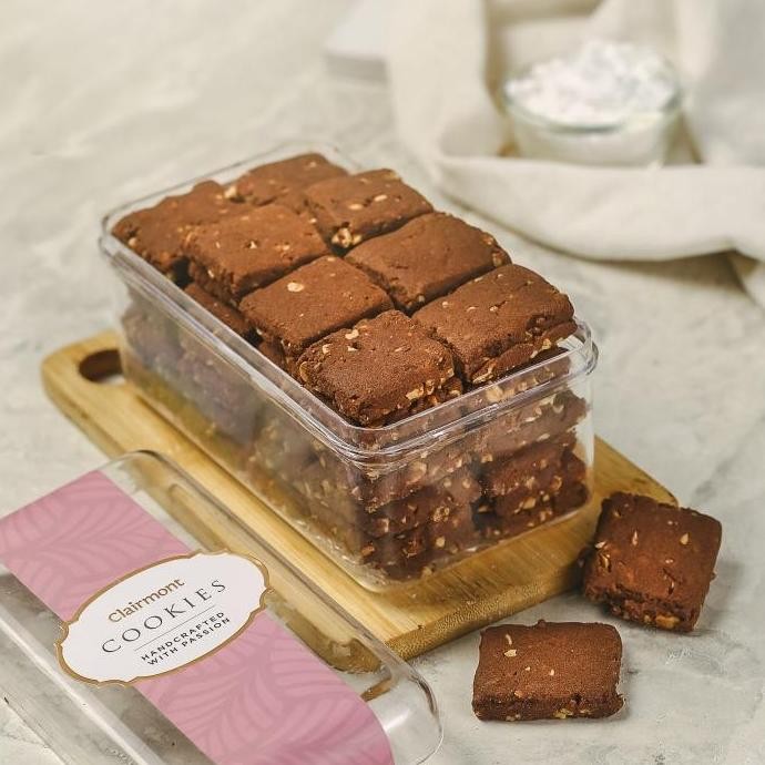 

Clairmont Choco Cashew Cookies Kue Kering Cokelat Mede Premium Stok Terbatas