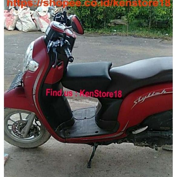 KURSI JOK BONCENGAN ANAK UNTUK MOTOR HONDA SCOOPY / KURSI TAMBAHAN UNTUK ANAK - ANAK MOTOR HONDA SCO