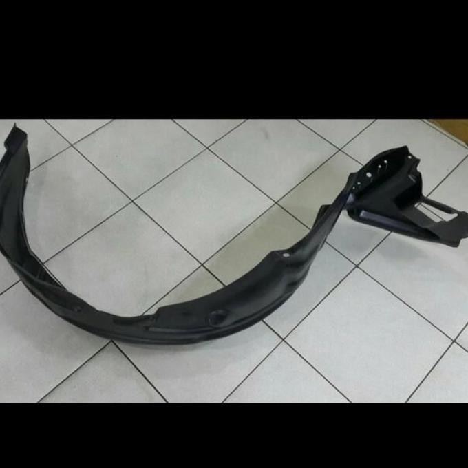 Inner Fender Liner Fender Depan Innova 2014 2015