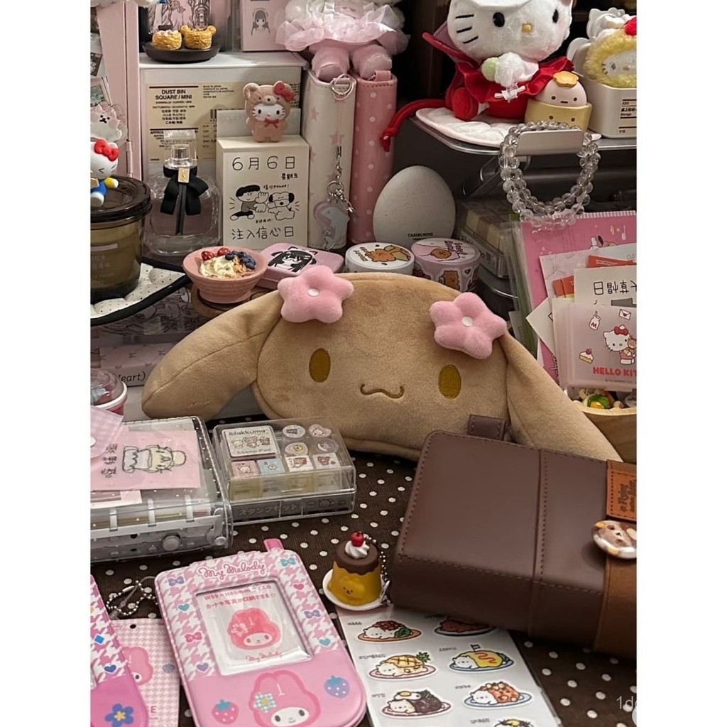 

Japanese Style Cute Sanrio Mocha Makeup Bag Pencil Case Brown Cinnamoroll Makeup Bag Desktop Storage Stationery Bag MLNR