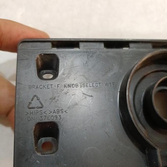 braket dudukan selektor selector mesin cuci Polytron