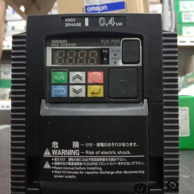 NEW inverter Omron 3G3MX2-A4004-V1 0,4kw 3ph 380v