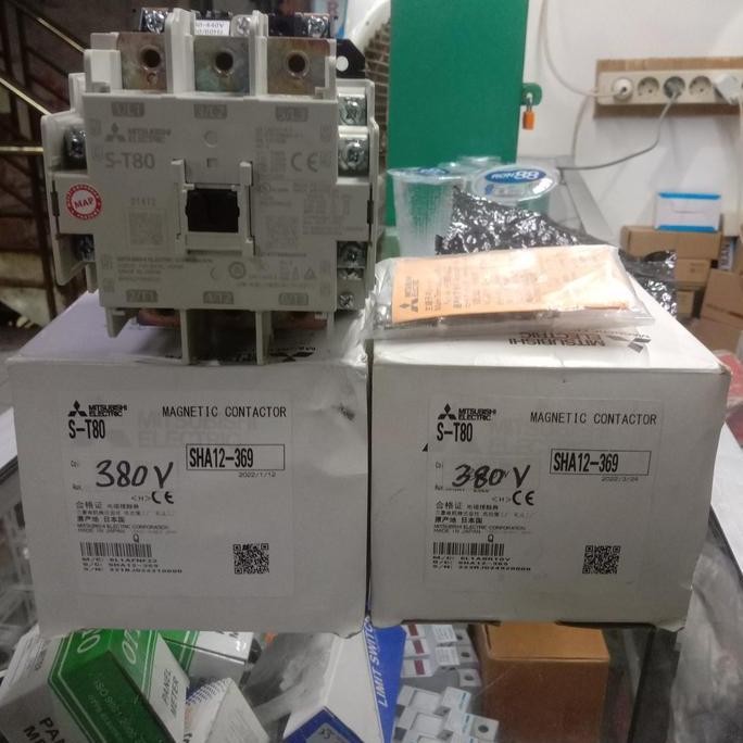 Kontaktor / Contactor Mitsubishi S-T80 St 80 380Vac