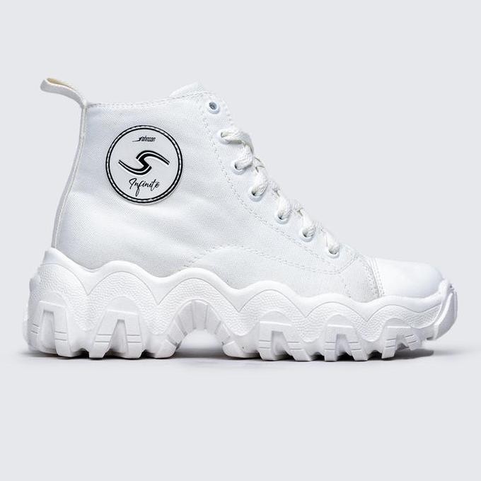 Sepatu Sneakers Wanita - Johnson Infinite White Casual Shoes