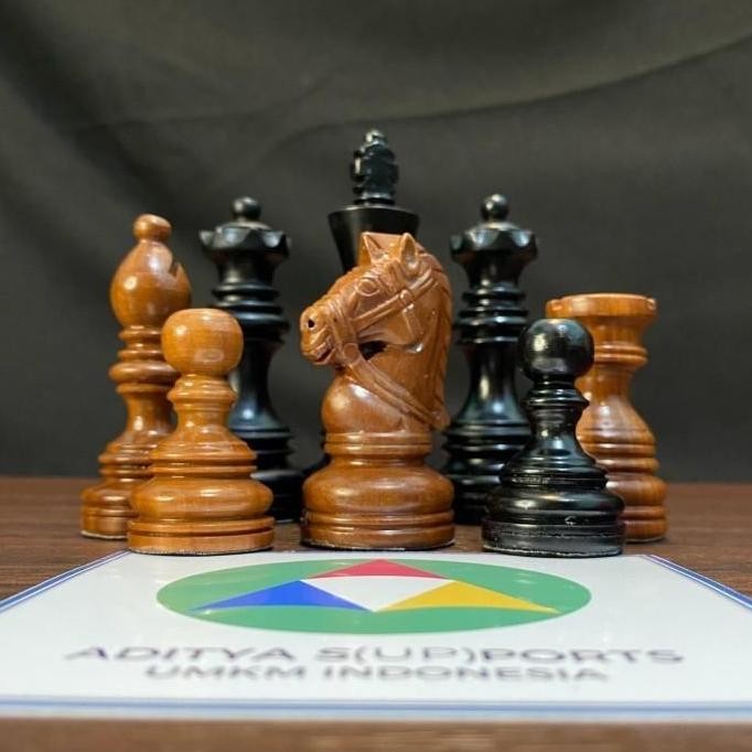 Promo Catur New Set Papan Kayu Sawo Ukir Profesional Kuda Tali Kekang Bagus Top Permainan Board COD