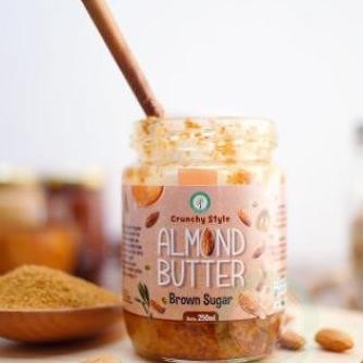 

JH8 BROWN SUGAR ALMOND BUTTER CRUNCHY STYLE 250ML