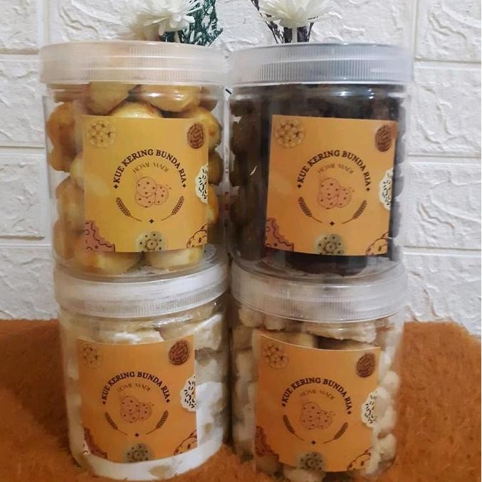 

JH8 Paket Kue Nastar, Putri salju, Chococip dan Kacang