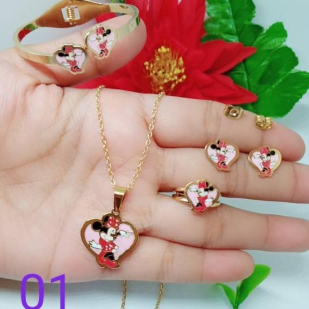 Titanium set perhiasan anak DiM