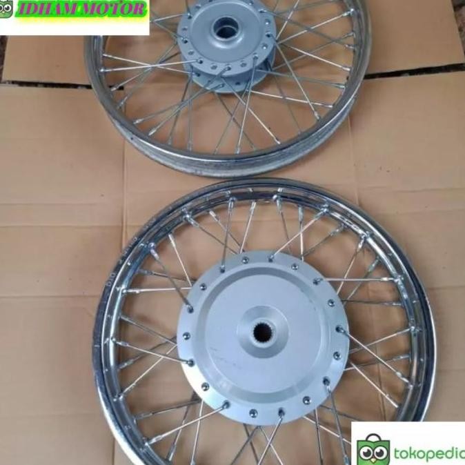PELEK VELG JARI-JARI plus Ban ring 14 MOTOR VARIO Lama pnp Beat Scoopy