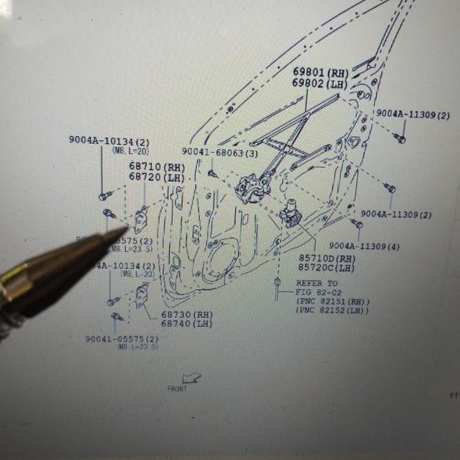 Engsel Pintu Depan Atas Kanan dan Pintu kiri Bawah Avanza Xenia 68710