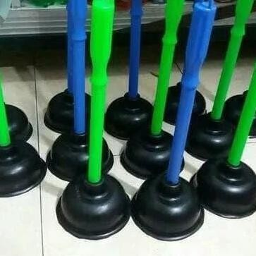 kop wc atau alat penyedot wc mampet