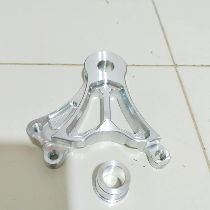 Budi Santoko - Breket Cakram Belakang 220Mm Ninja R Satria Fu Vixion Breket Disc Disk Belakang Ninja