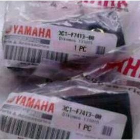 Karet Footstep Depan Vixion Old Original Yamaha