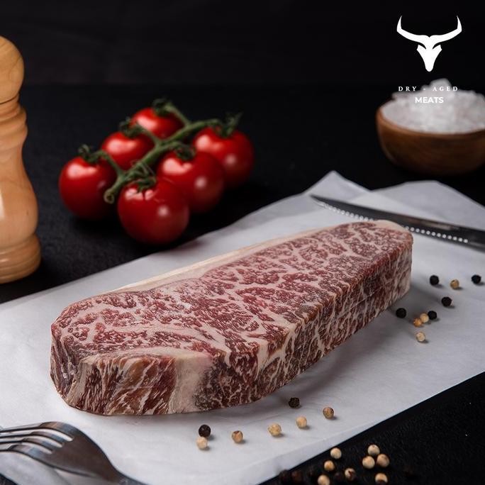 

Australian Wagyu Striploin Mb 9 Dry Aged 30 Days