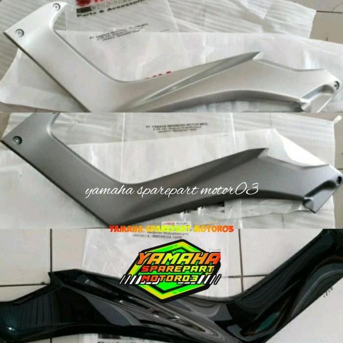 Deltabox Kiri Sambungan Body Nmax Old Hitam Glosy Original Yamaha