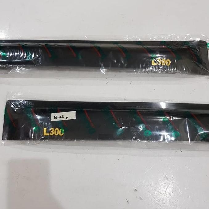 Talang Air Variasi / Door Visor Mitsubishi Colt L300 / L 300 Dadone High Quality