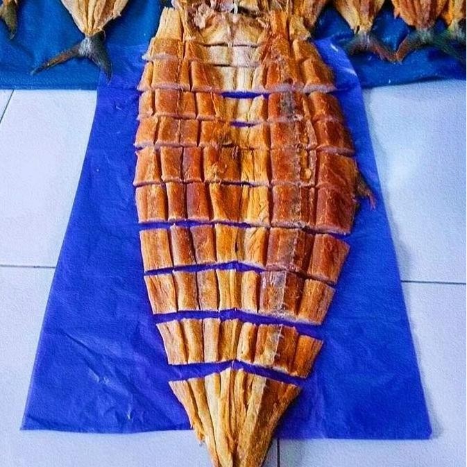 

Ikan Asin Tenggiri Premium Potong Spesial Daging Grade A Berat 5ons