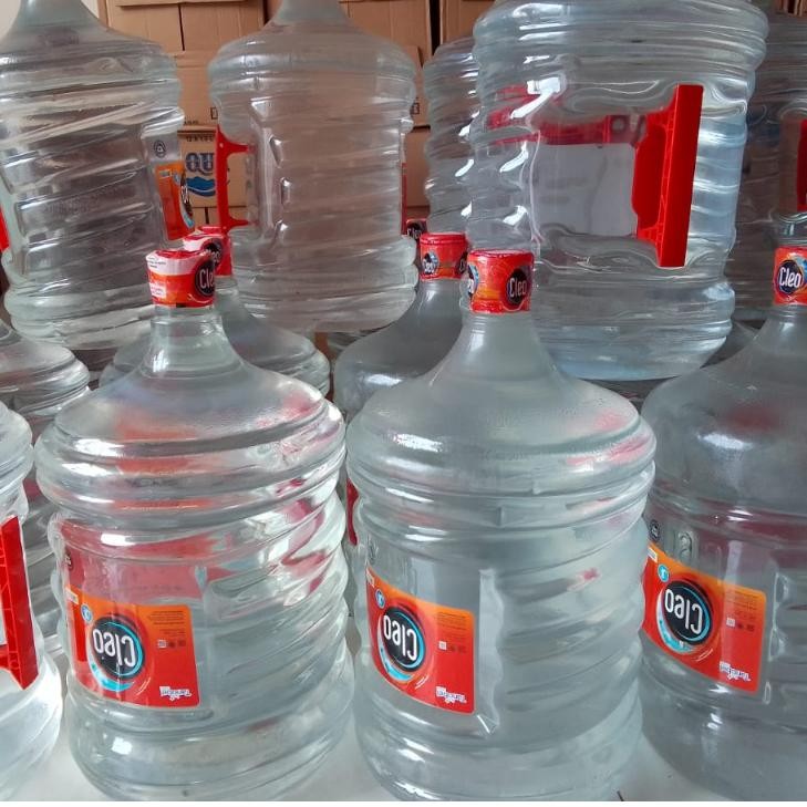 

FM Cleo Air Mineral Galon 19 Liter (Galon + isi) Cleo Air Mineral Galon + isi