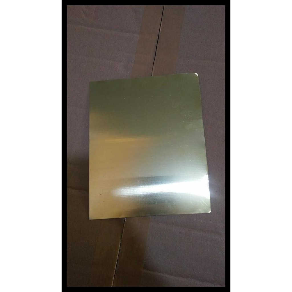 

DISKON PAKING PACKING KERTAS LENA TEBAL 0.15 KUNINGAN 12X15 CM 1PC !!!!