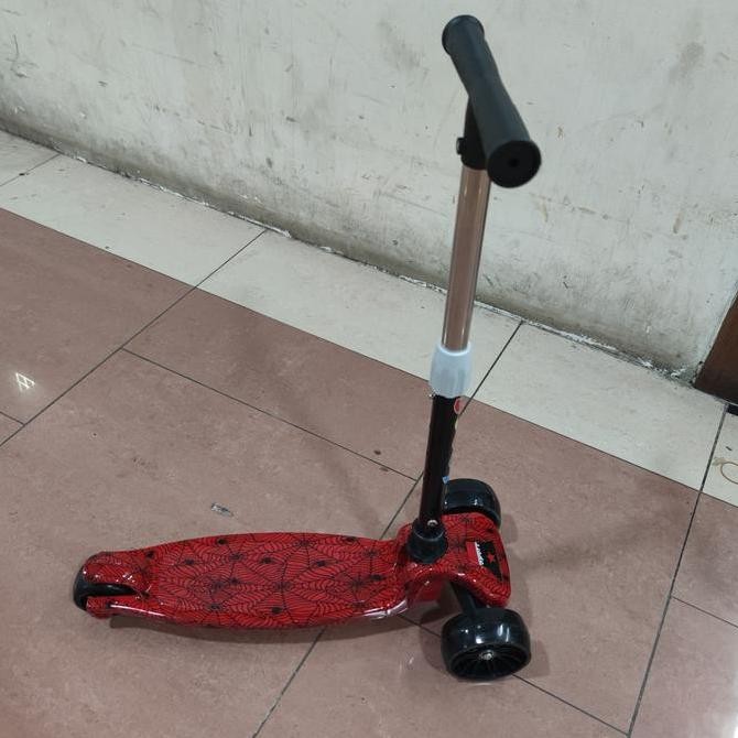 Scooter Anak Skuter Anak Roda 3 Otoped Anak / Skuter Anak / Skuter