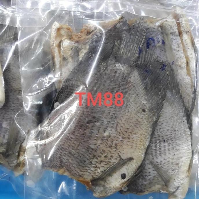 

IKAN ASIN SAPAT PU PEMANGKAT