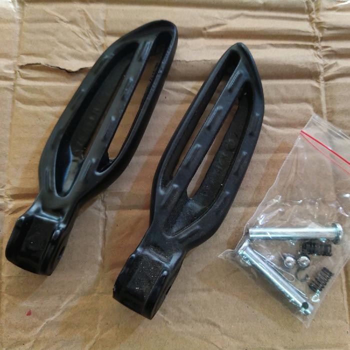 Footstep Scoopy New 2020-2023 Scoopy donat versi ke 2 HITAM DOPP