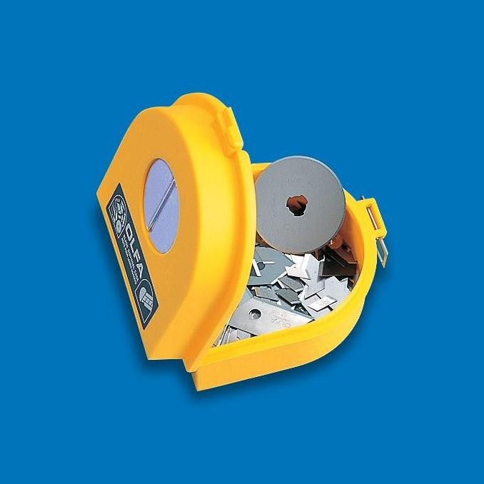 

Tempat Sampah Cutter Blade Disposal Case DC-2 Olfa