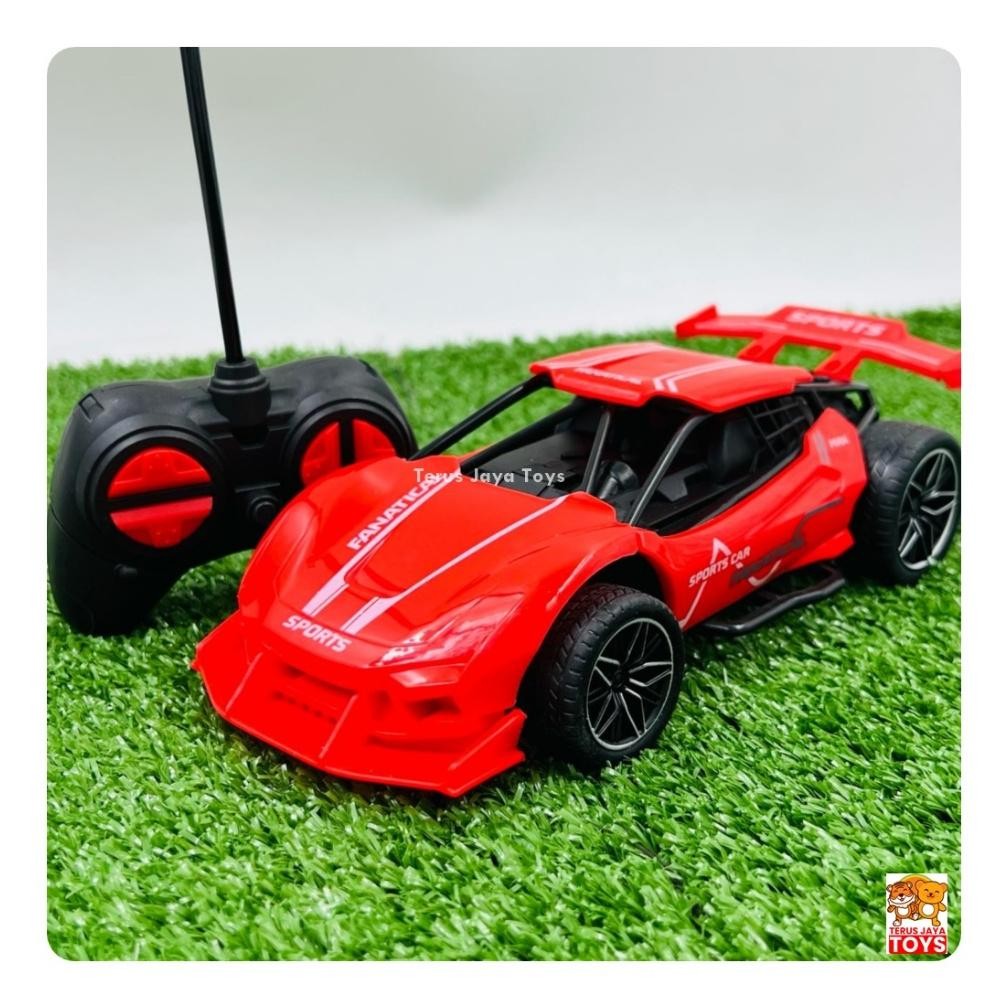 Mainan Mobil Remote Control Sedan RC