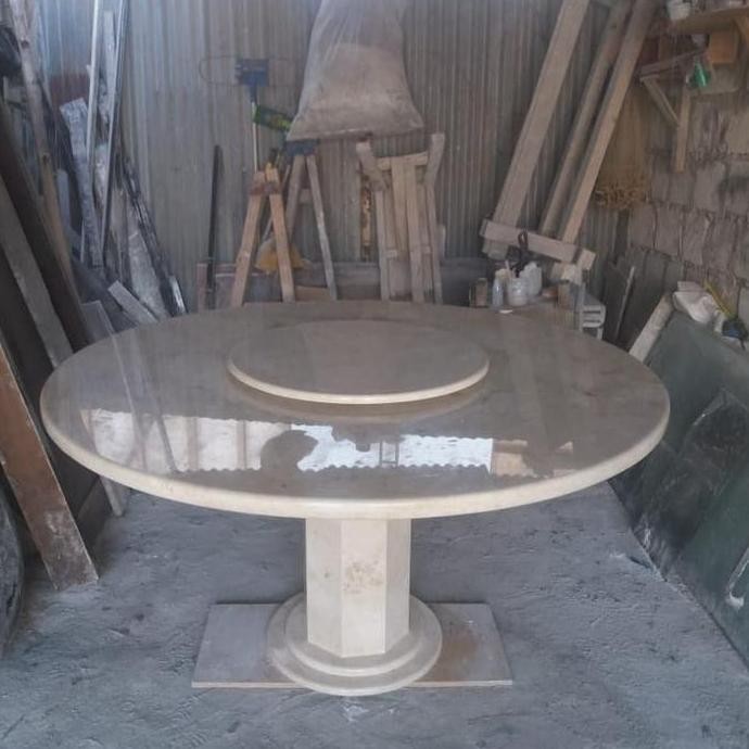 Meja Bulat Marmer Besar
