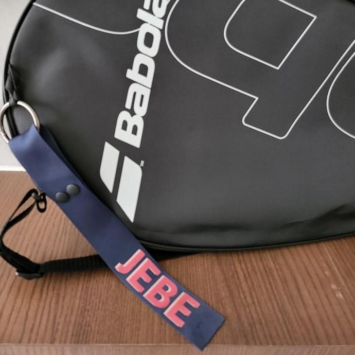 TAG ME Custom Name Tag For Tennis Tag And Luggage (Koper)
