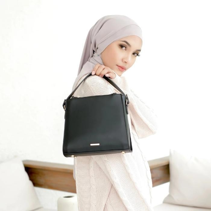 Flicka - Tas Selempang Wanita Pavi Bag J 30 - Sling Bag Hand Bag Shoulder Bag Fashion Wanita Terbaru