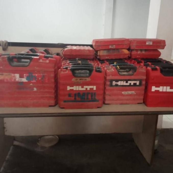SECOND HILTI TE 2 ROTARY HAMMER DRILL ORIGINAL DAN TERPERCAYA