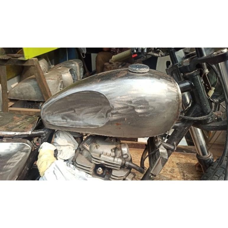 tangki triumph japstyle bratstyle british custom classic