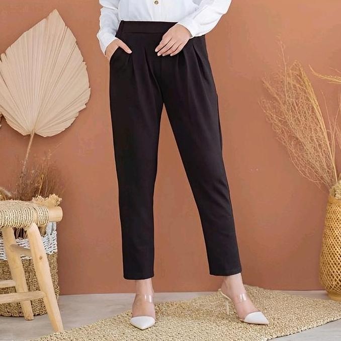

[50K Dapat 2] Celana Panjang Wanita Scuba Pensil Ukuran XL Slimfit Kain Tebal