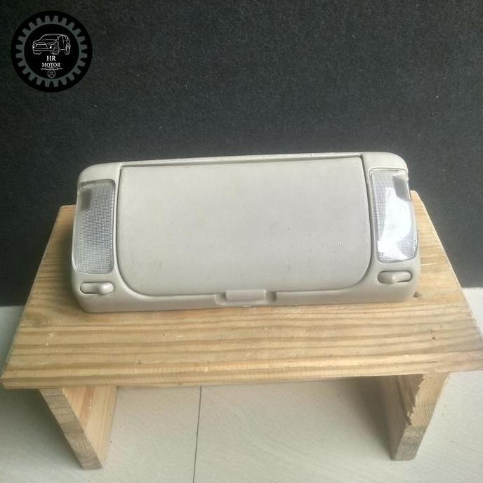 Lampu Plafon Innova Fortuner Hilux