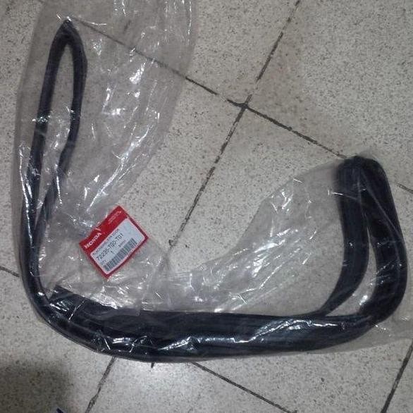 // Karet Chanel Karet Kaca Jazz Ge8 2008-2013 Original 