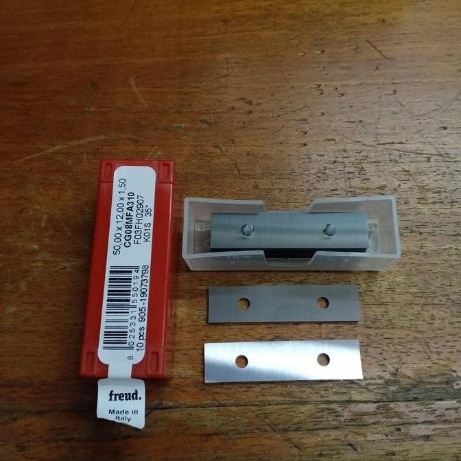 

Pisau Tok 50X12X1.5 Cutter Head Freud Italy 50 X 12 X 1.5