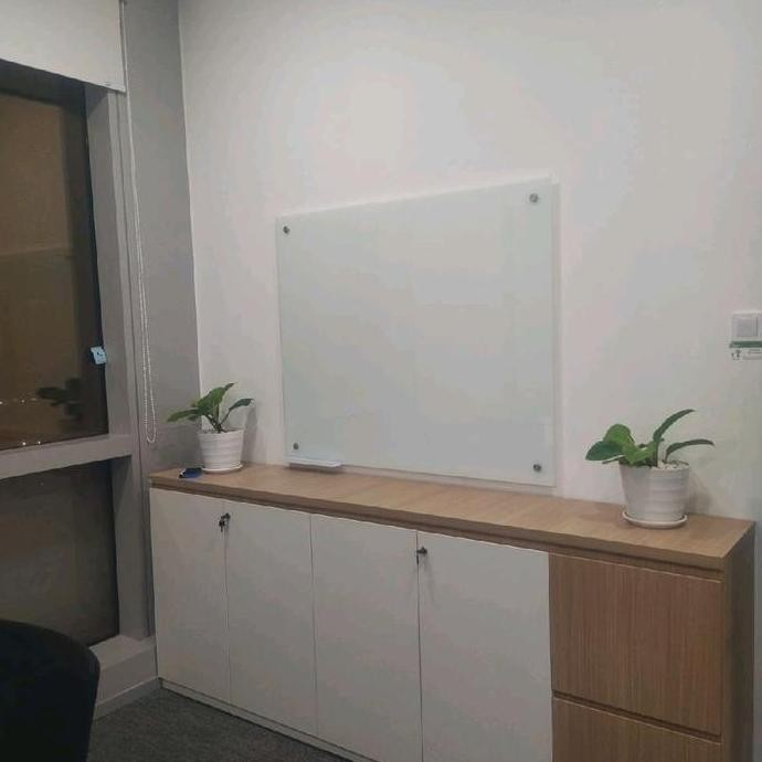 

Glassboard Uk.90X120Cm (5Mm) / Papan Tulis Kaca New Stok