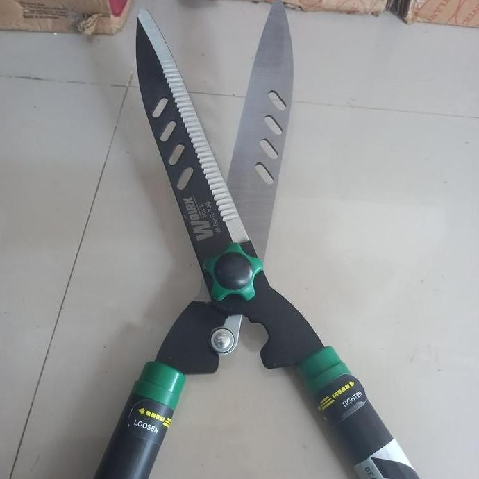 Gunting Rumput Besi Tajam Gunting Pagar Taman Jumbo Gagang Besi Besar