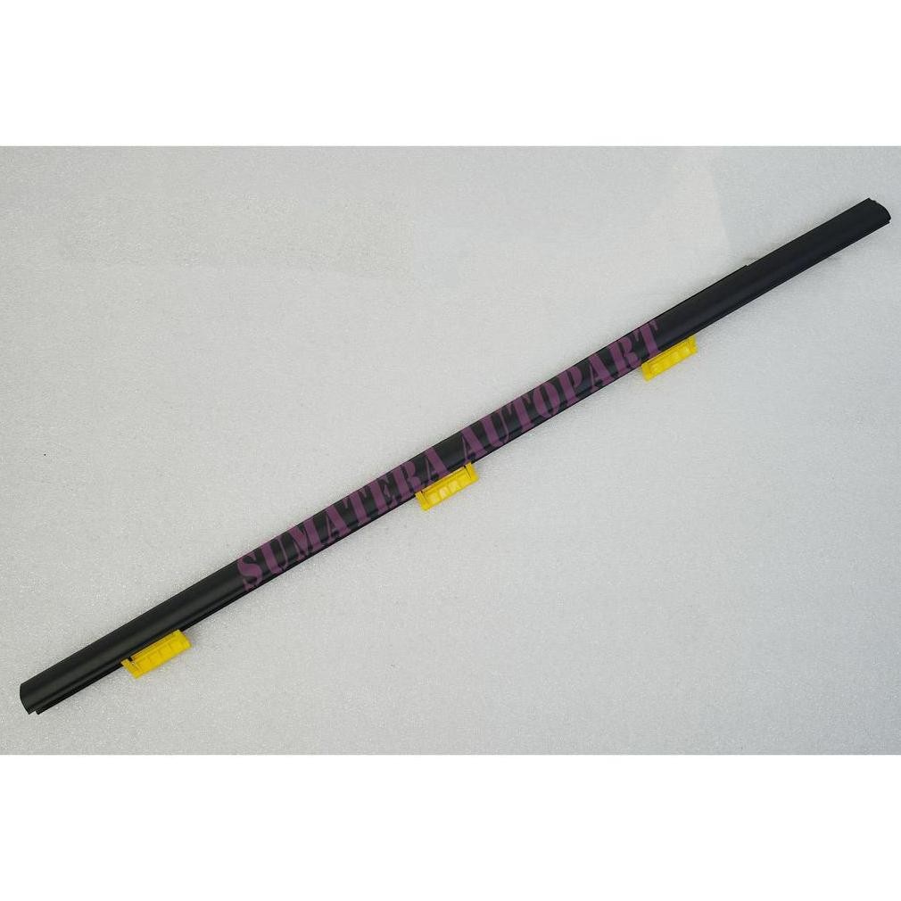 Karet Kaca Mobil Pelipit Weather Strip Bawah Kaca Pintu Luar Depan Belakang Kanan Kiri Honda Crv Gen