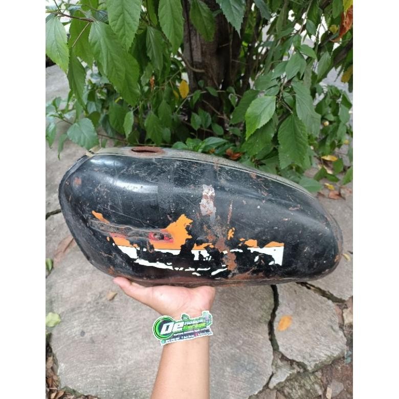 TANGKI CB100/125 K3 TH 1976 ORIGINAL SECOND