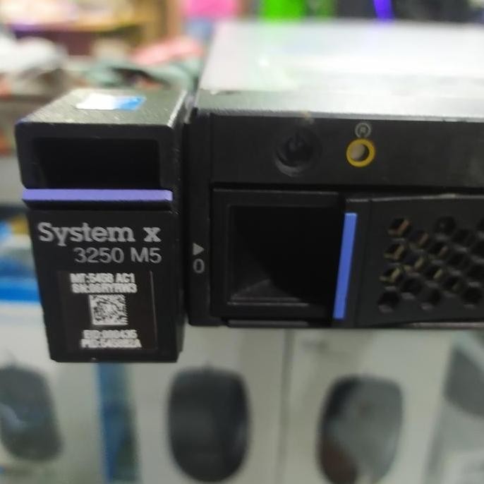 Server Ibm X3250 M5 Intel Xeon 4Core 4Thread New Stok