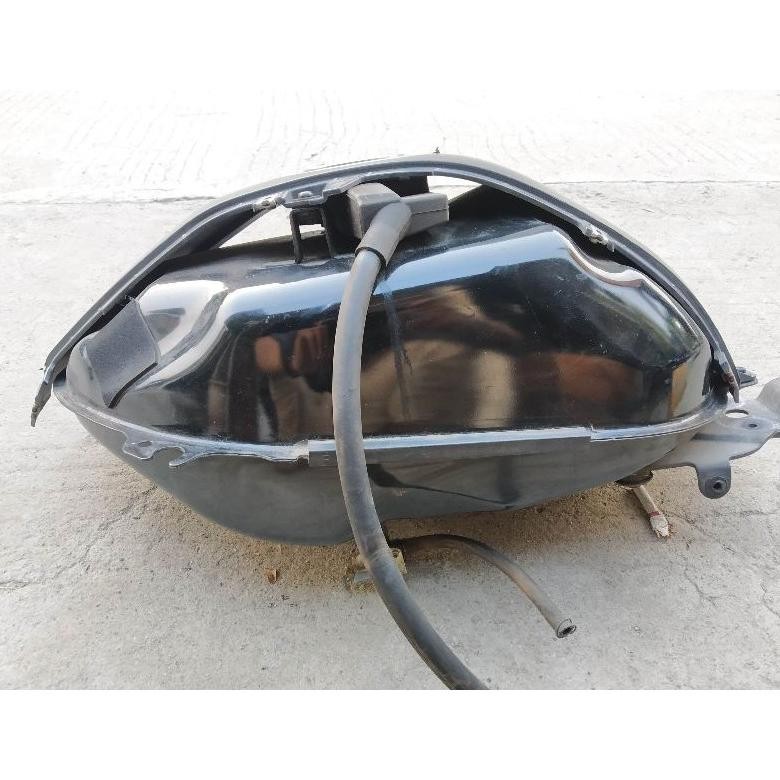 Tanki Tangki Bensin Yamaha Byson Karbu - Aksesoris Sparepart Sepeda Motor Copotan