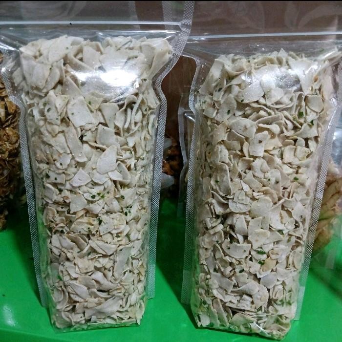 

SEDIA! basreng seblak daun jeruk ori 1kg Cikur Food Snacks Pedas Goreng Ori!!