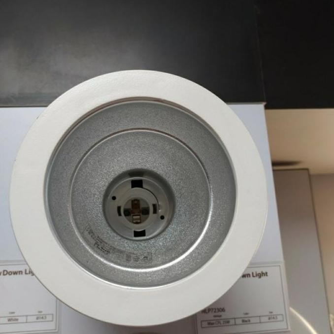 Downlight Fitting Panasonic Outbow Bulat 4" - Nlp72305031