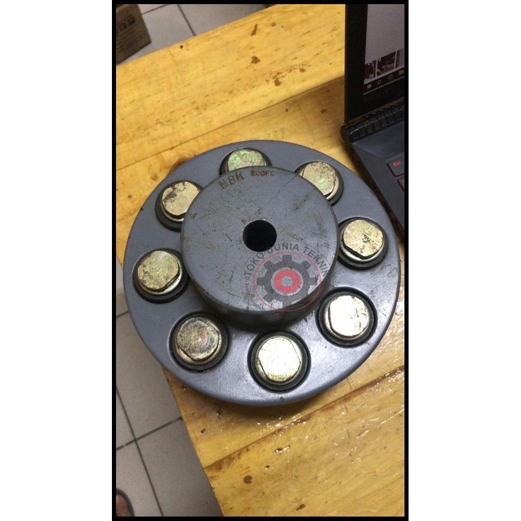 GRATIS ONGKIR NBK COUPLING FCL 125 MAX BORE 28/32MM  4BOLT  F3 ORGINAL BRAND JAPAN 